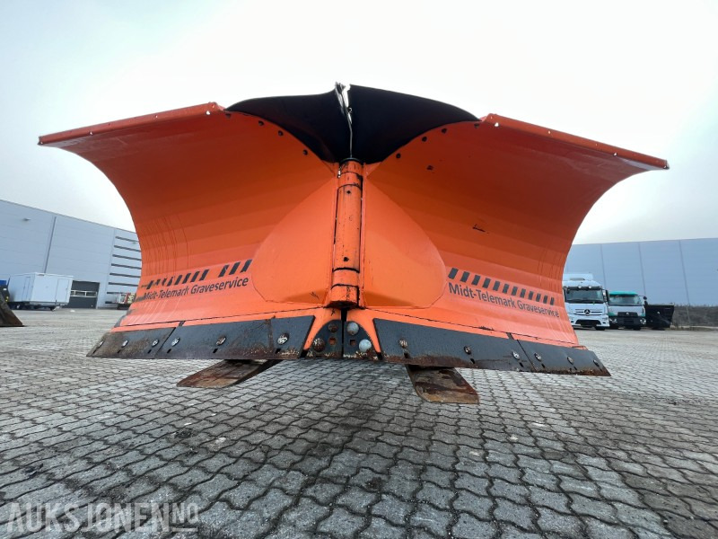 2019 PronarPUV-3300M snøskjær - جرار: صور 3 2019 PronarPUV-3300M snøskjær - جرار: صور 3