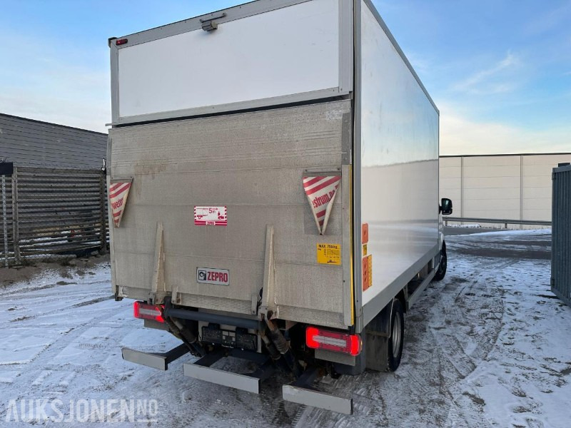 2019 Volkswagen Crafter 2.0 TDI 177HP 50 CHASSIS L4 RWD AUTO, 198000KM - بصندوق مغلق شاحنة: صور 5 2019 Volkswagen Crafter 2.0 TDI 177HP 50 CHASSIS L4 RWD AUTO, 198000KM - بصندوق مغلق شاحنة: صور 5