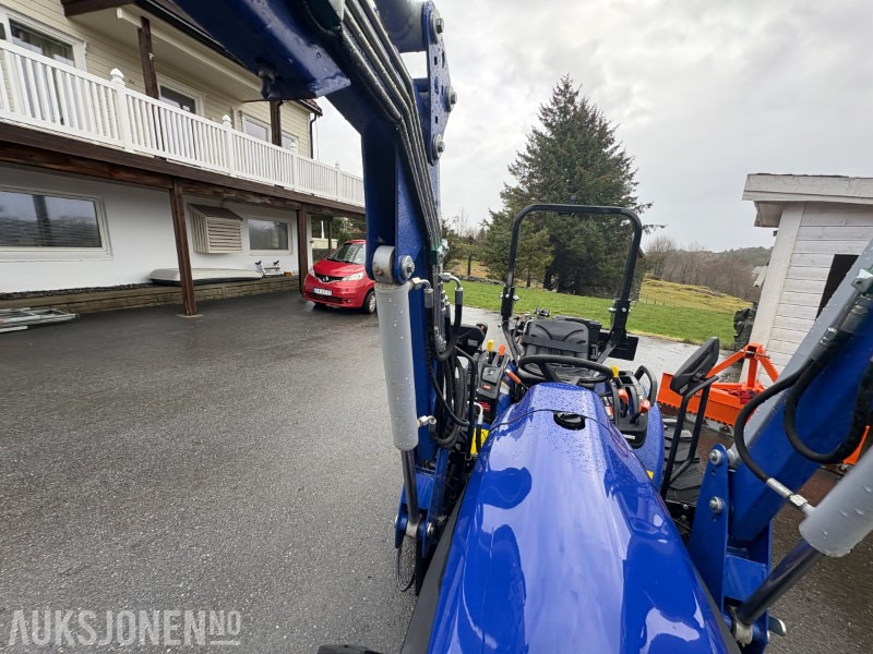جرار 2021 Farmtrac 26H 4WD - KUN 98 timer! - mye tilbehør / ekstra utstyr|: صور 8