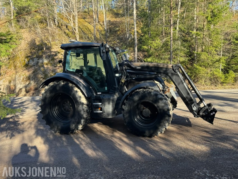 2021 Valtra N174 - Frontlaster - جرار: صور 5 2021 Valtra N174 - Frontlaster - جرار: صور 5