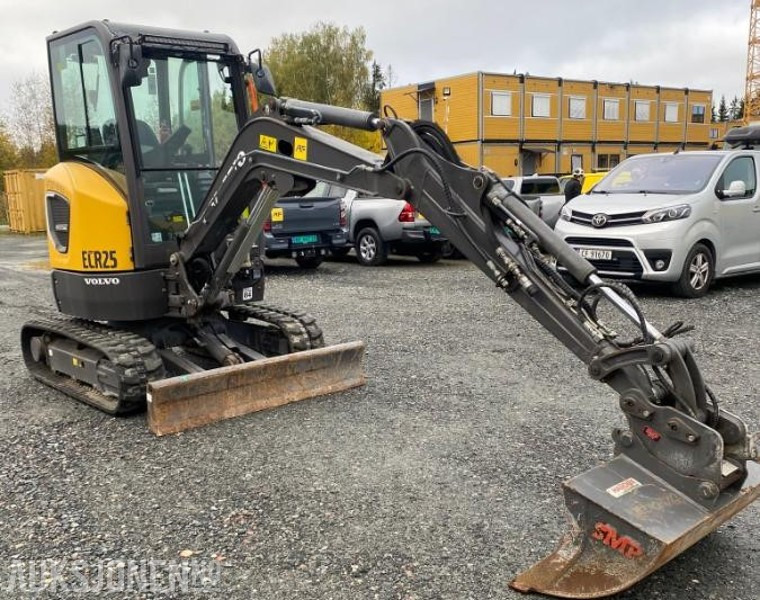 2021 Volvo ECR25 elektrisk minigraver med mye utstyr - حفارة: صور 5 2021 Volvo ECR25 elektrisk minigraver med mye utstyr - حفارة: صور 5