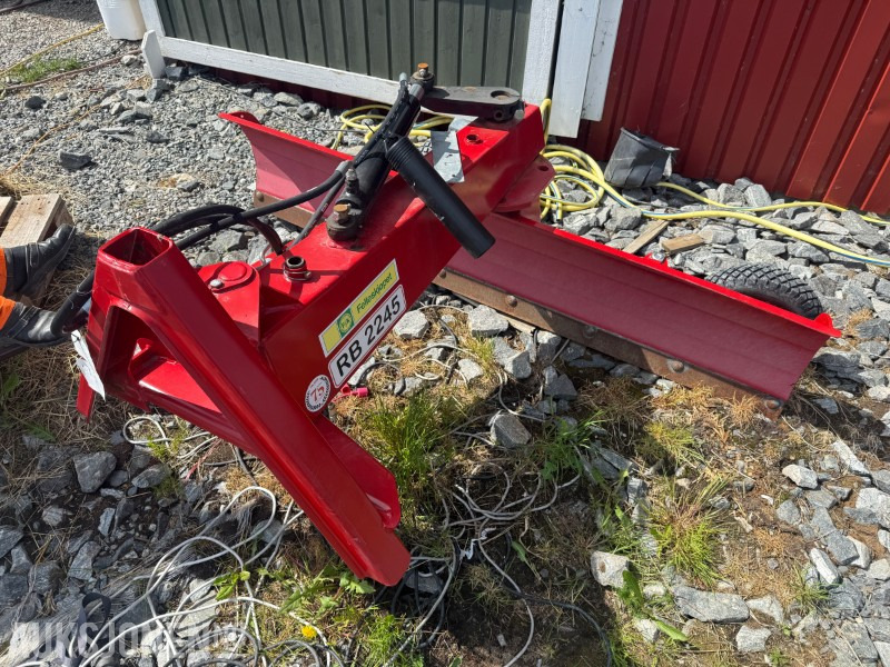 2022 Igland RB 2245 Traktorskjær - الآلات والماكينات الزراعية: صور 3 2022 Igland RB 2245 Traktorskjær - الآلات والماكينات الزراعية: صور 3