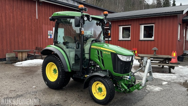 2022 JOHN DEERE 3046R TRAKTOR, HØYT UTSTYRSNIVÅ, 206 TIMER - جرار: صور 3 2022 JOHN DEERE 3046R TRAKTOR, HØYT UTSTYRSNIVÅ, 206 TIMER - جرار: صور 3