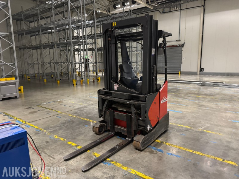 2022 Linde R14 X Skyvemasttruck - معدات المناولة: صور 2 2022 Linde R14 X Skyvemasttruck - معدات المناولة: صور 2