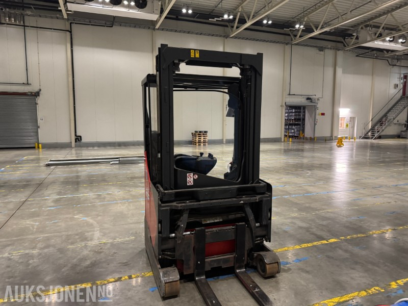 2022 Linde R14 X Skyvemasttruck - معدات المناولة: صور 5 2022 Linde R14 X Skyvemasttruck - معدات المناولة: صور 5