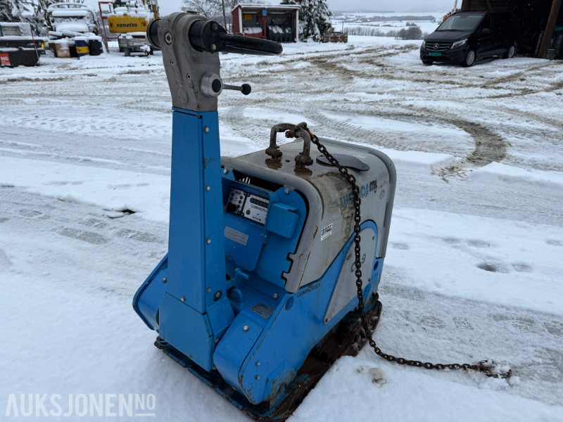 2022 Weber MT CR 9-II CCD 2.0 – kraftig og driftssikker vibroplate – kun ca. 131 timer - مدحلة: صور 3 2022 Weber MT CR 9-II CCD 2.0 – kraftig og driftssikker vibroplate – kun ca. 131 timer - مدحلة: صور 3