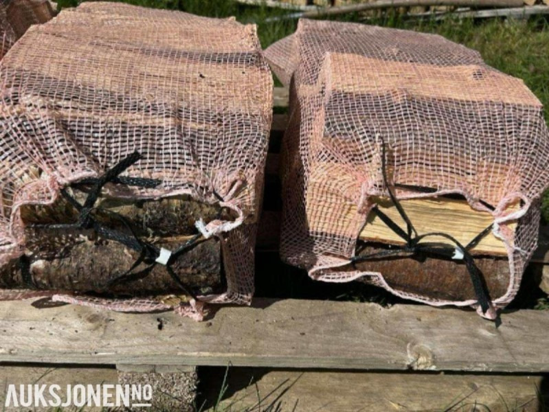 2025 60 liter vedsekker 12000 stk - الآلات والماكينات الزراعية: صور 1 2025 60 liter vedsekker 12000 stk - الآلات والماكينات الزراعية: صور 1