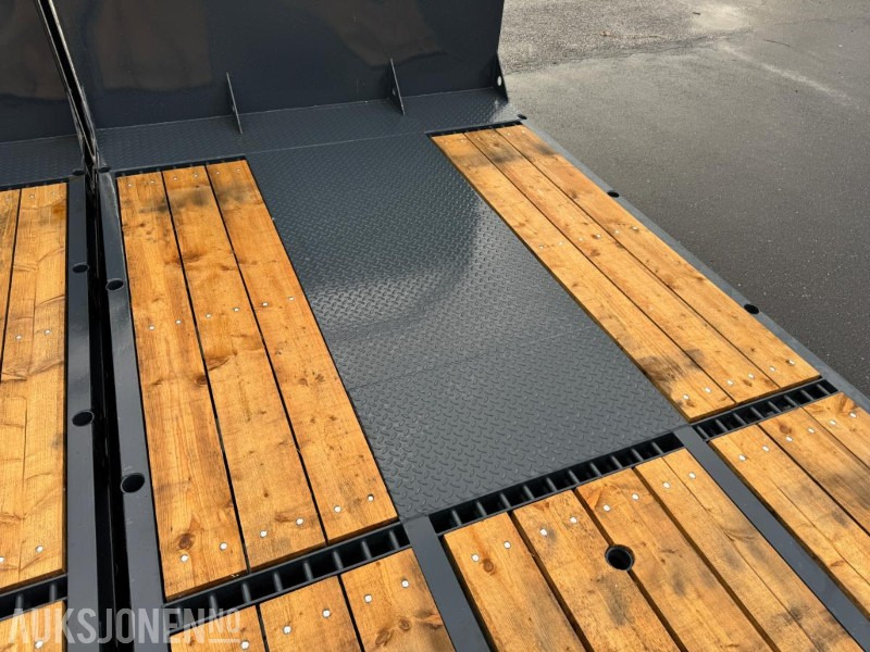 2025 NYTT Maskinflak med staker og låsbare skap - شاحنة: صور 4 2025 NYTT Maskinflak med staker og låsbare skap - شاحنة: صور 4