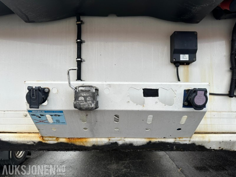 Ekeri FNA Frysesemi 2013 – Carrier Vector 1950 MT – Sideåpning – EU-godkjent til 07/2026 - مقطورة: صور 4 Ekeri FNA Frysesemi 2013 – Carrier Vector 1950 MT – Sideåpning – EU-godkjent til 07/2026 - مقطورة: صور 4