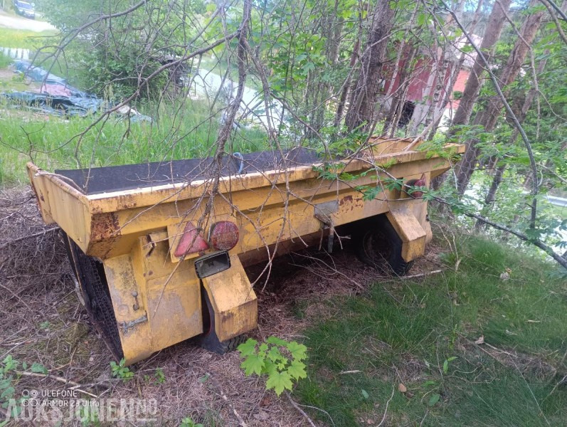 Epoke spreder 270 cm - ملحقات - آلات البناء: صور 1 Epoke spreder 270 cm - ملحقات - آلات البناء: صور 1