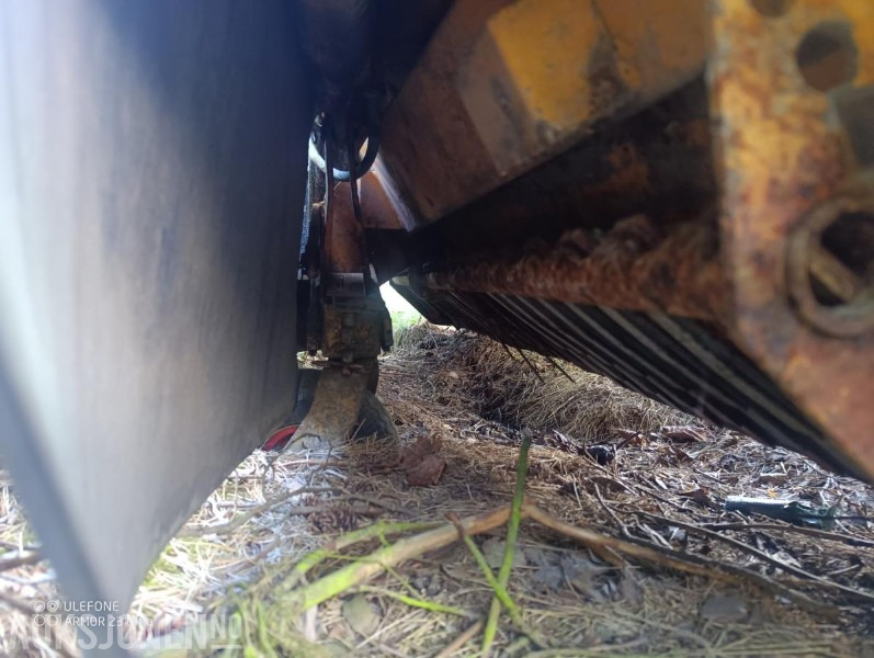 Epoke spreder 270 cm - ملحقات - آلات البناء: صور 4 Epoke spreder 270 cm - ملحقات - آلات البناء: صور 4