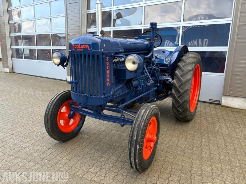 Ford Fordson-Stegamajor E27N - جرار: صور 1 Ford Fordson-Stegamajor E27N - جرار: صور 1