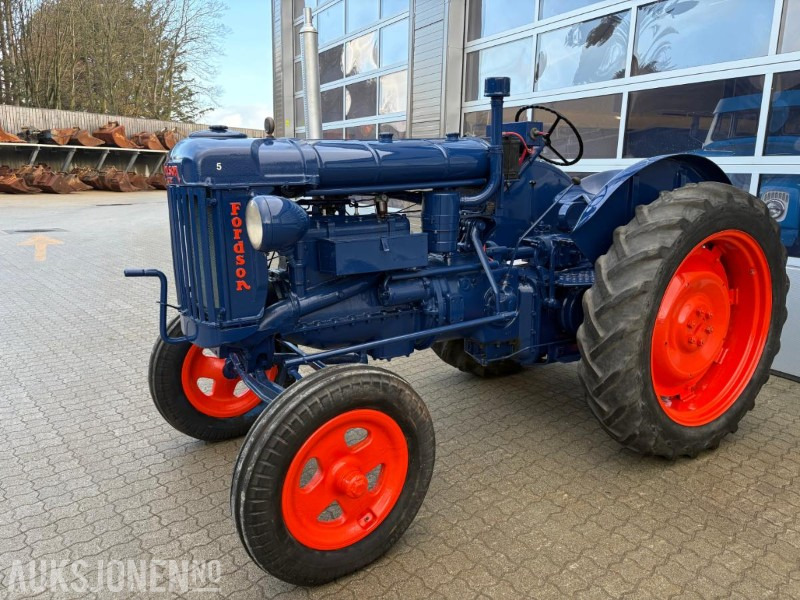 Ford Fordson-Stegamajor E27N - جرار: صور 2 Ford Fordson-Stegamajor E27N - جرار: صور 2