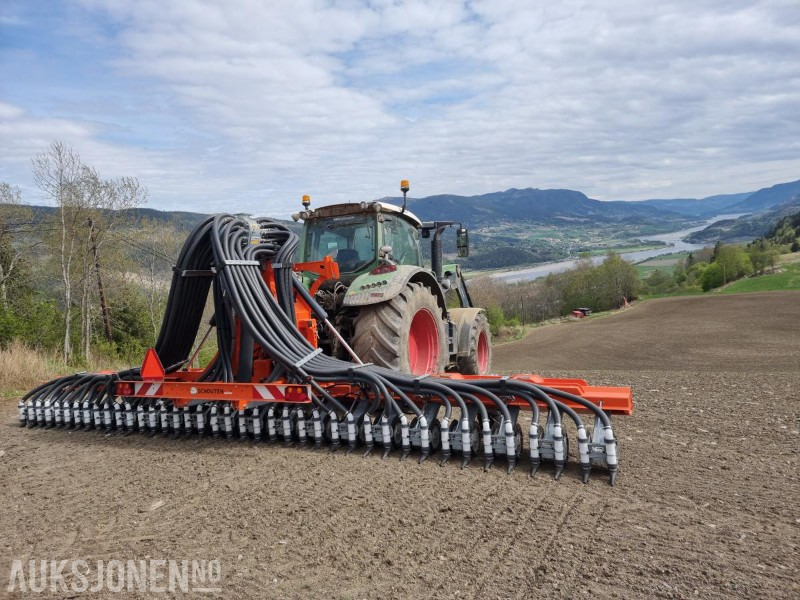 Gjødselnedfeller - الآلات والماكينات الزراعية: صور 1 Gjødselnedfeller - الآلات والماكينات الزراعية: صور 1