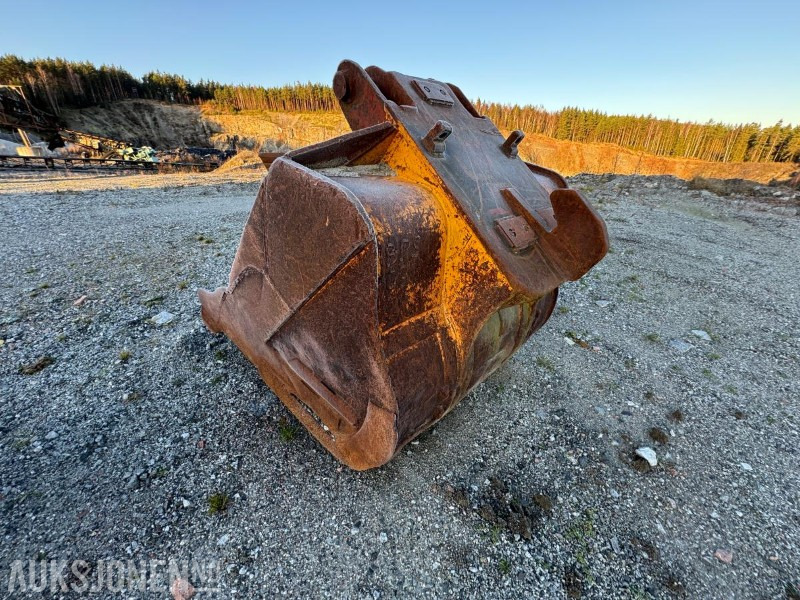 Graveskuffe med KM feste - ملحقات - آلات البناء: صور 3 Graveskuffe med KM feste - ملحقات - آلات البناء: صور 3