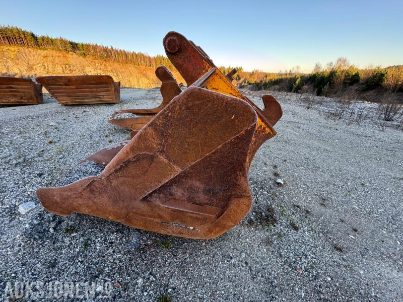 Graveskuffe med KM feste - ملحقات - آلات البناء: صور 2 Graveskuffe med KM feste - ملحقات - آلات البناء: صور 2