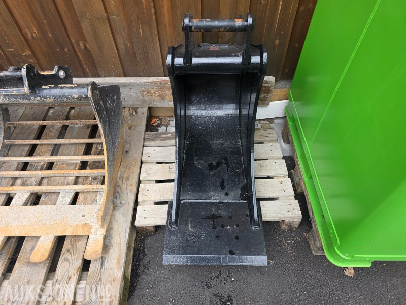 Hardox 220 L smalskuff S40 - ملحقات - آلات البناء: صور 2 Hardox 220 L smalskuff S40 - ملحقات - آلات البناء: صور 2