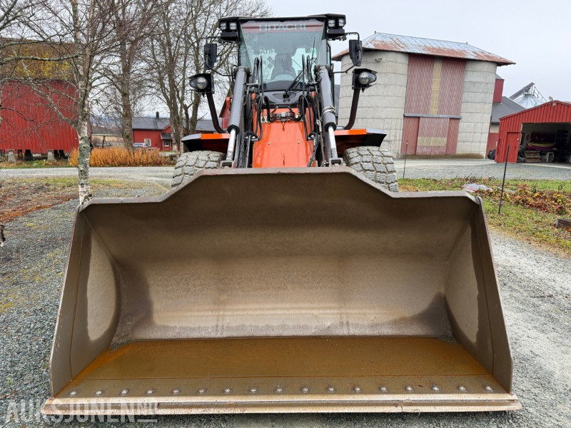 Hitachi ZW 160PL7 LSD - BM120, skuff m/bolton, hydr. gaffler - حفارة: صور 2 Hitachi ZW 160PL7 LSD - BM120, skuff m/bolton, hydr. gaffler - حفارة: صور 2