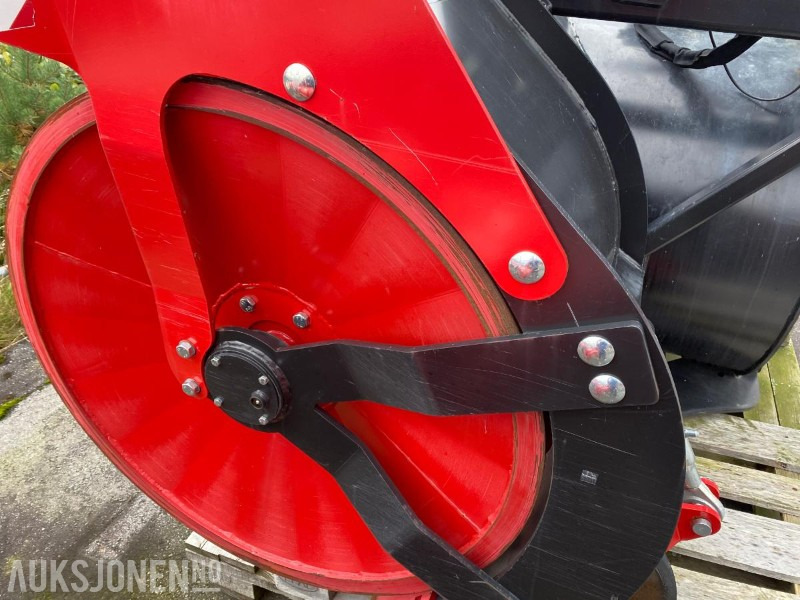 IGLAND SNØFRES SB2690 - الآلات والماكينات الزراعية: صور 4 IGLAND SNØFRES SB2690 - الآلات والماكينات الزراعية: صور 4