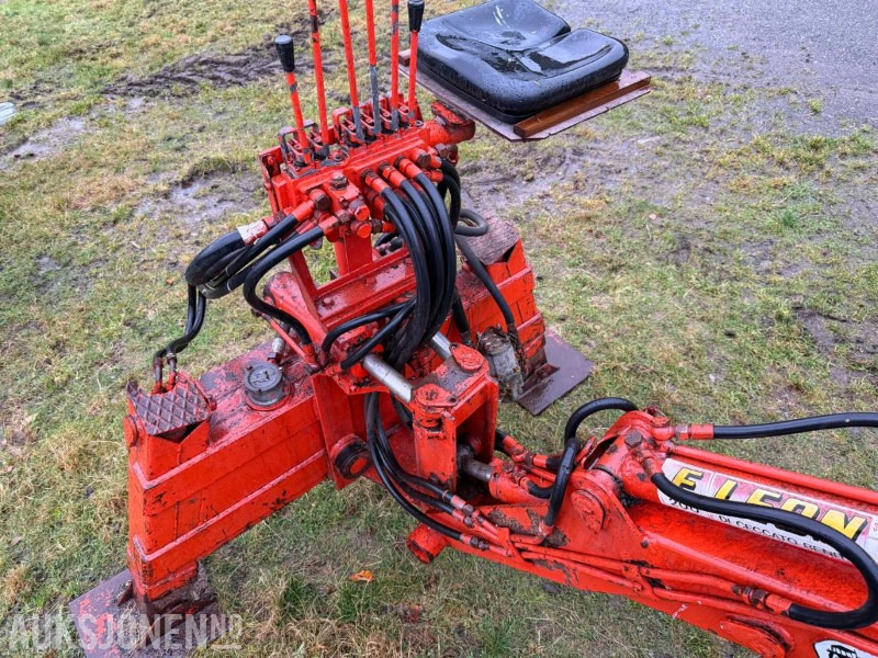 Leon E200 graveaggregat til traktor - الآلات والماكينات الزراعية: صور 5 Leon E200 graveaggregat til traktor - الآلات والماكينات الزراعية: صور 5