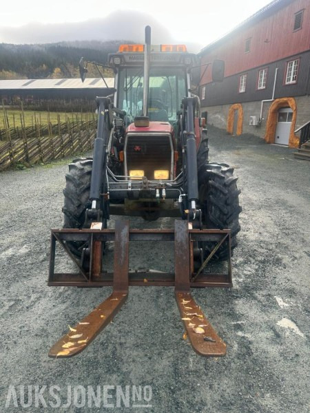 MASSEY FERGUSON 3090 MED FRONTLASTER / PALLEGAFFLER - جرار: صور 3 MASSEY FERGUSON 3090 MED FRONTLASTER / PALLEGAFFLER - جرار: صور 3