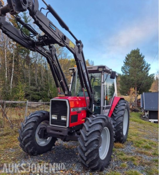 MVA fri 1991 Massey Ferguson 3070- OBS les tekst, mye påkostet ! - جرار: صور 1 MVA fri 1991 Massey Ferguson 3070- OBS les tekst, mye påkostet ! - جرار: صور 1