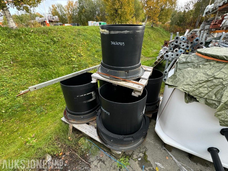 Samlebrønner med kjøresterke lokk - Nytt - معدات البناء: صور 3 Samlebrønner med kjøresterke lokk - Nytt - معدات البناء: صور 3