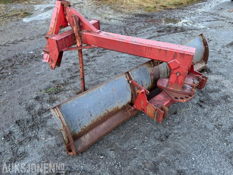 الآلات والماكينات الزراعية Skjær til traktor: صور 1