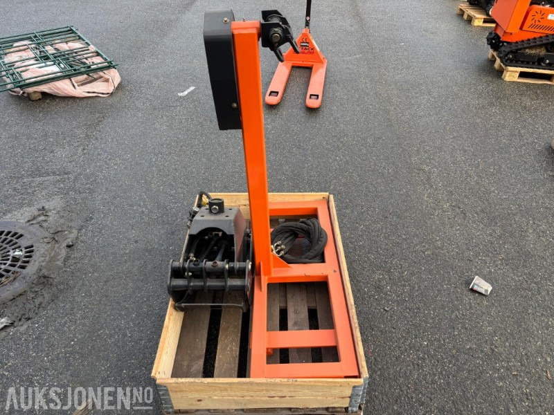 Tømmerklo til traktor LG200. TRIMA/SMS feste - الآلات والماكينات الزراعية: صور 4 Tømmerklo til traktor LG200. TRIMA/SMS feste - الآلات والماكينات الزراعية: صور 4