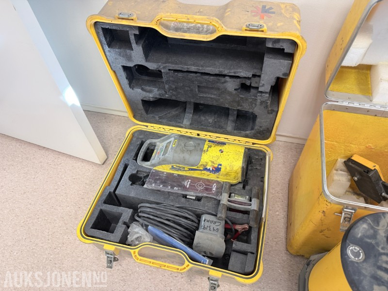 Trimble DG511 rørlaser - ملحقات - آلات البناء: صور 1 Trimble DG511 rørlaser - ملحقات - آلات البناء: صور 1