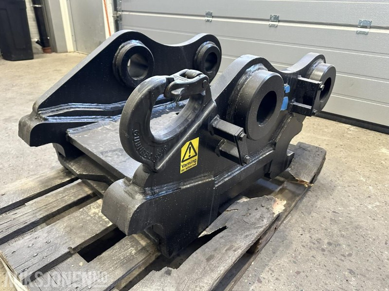 UBRUKT Götene Hydraulisk HK-feste G90 - ملحقات - آلات البناء: صور 1 UBRUKT Götene Hydraulisk HK-feste G90 - ملحقات - آلات البناء: صور 1
