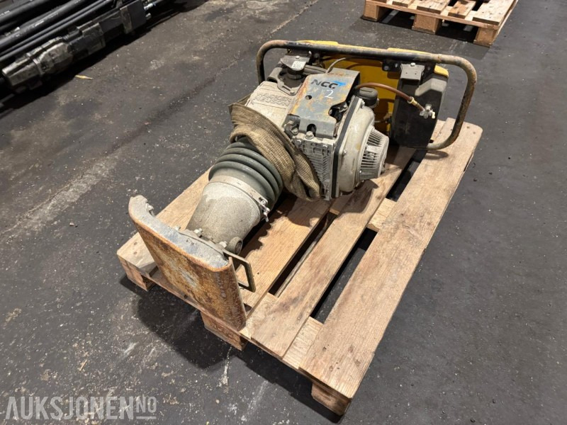 Wacker Neuson DS70 vibratorstamper - مدحلة: صور 2 Wacker Neuson DS70 vibratorstamper - مدحلة: صور 2