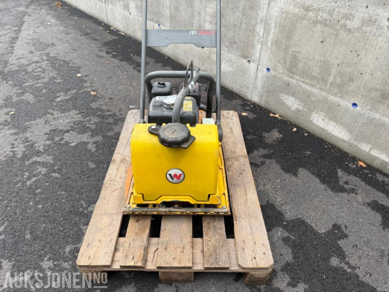 Wacker Neuson WP1550 vibroplate. - مدحلة: صور 4 Wacker Neuson WP1550 vibroplate. - مدحلة: صور 4