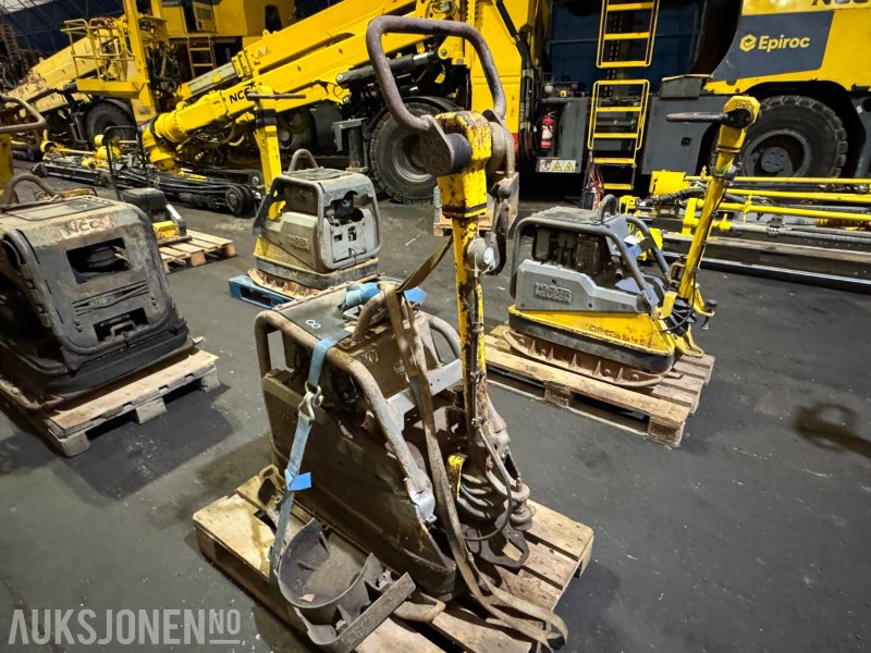 Wacker Neuson vibroplate - مدحلة: صور 3 Wacker Neuson vibroplate - مدحلة: صور 3