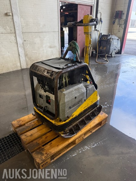 Wacker Supra Vibroplate - مدحلة: صور 3 Wacker Supra Vibroplate - مدحلة: صور 3