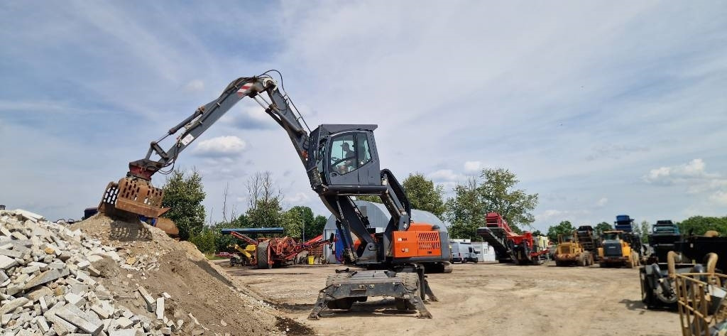 Atlas 200 MH - حفارة النقل والشحن: صور 4 Atlas 200 MH - حفارة النقل والشحن: صور 4
