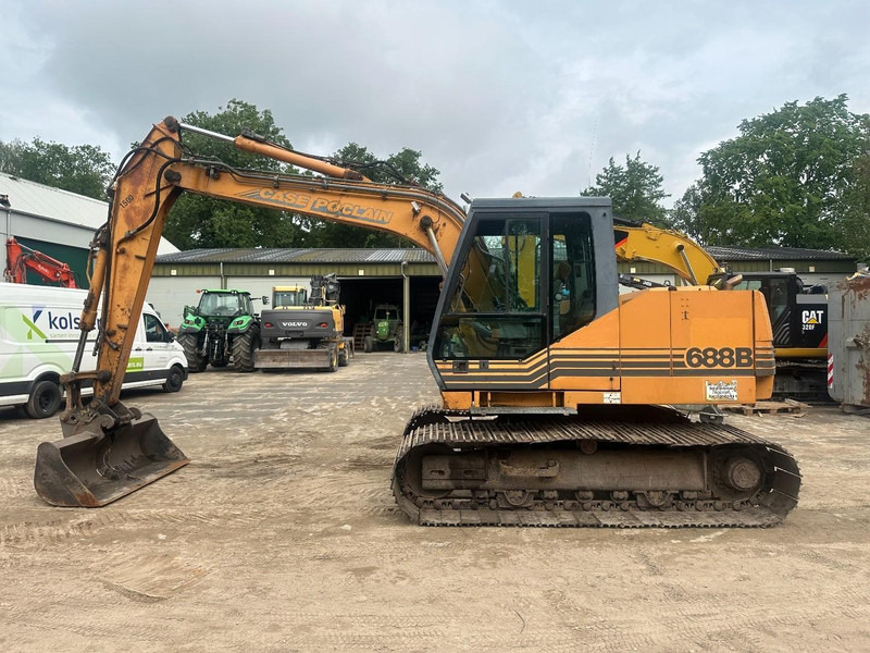 Case 688 B 16 ton - حفارات زحافة: صور 3 Case 688 B 16 ton - حفارات زحافة: صور 3