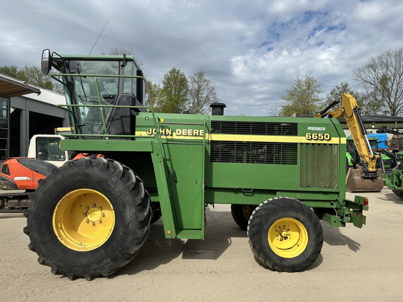 John Deere 6650 FOR PARTS - حصادة الأعلاف: صور 2 John Deere 6650 FOR PARTS - حصادة الأعلاف: صور 2