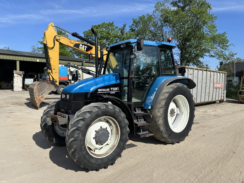New Holland TS 90 - جرار: صور 2 New Holland TS 90 - جرار: صور 2