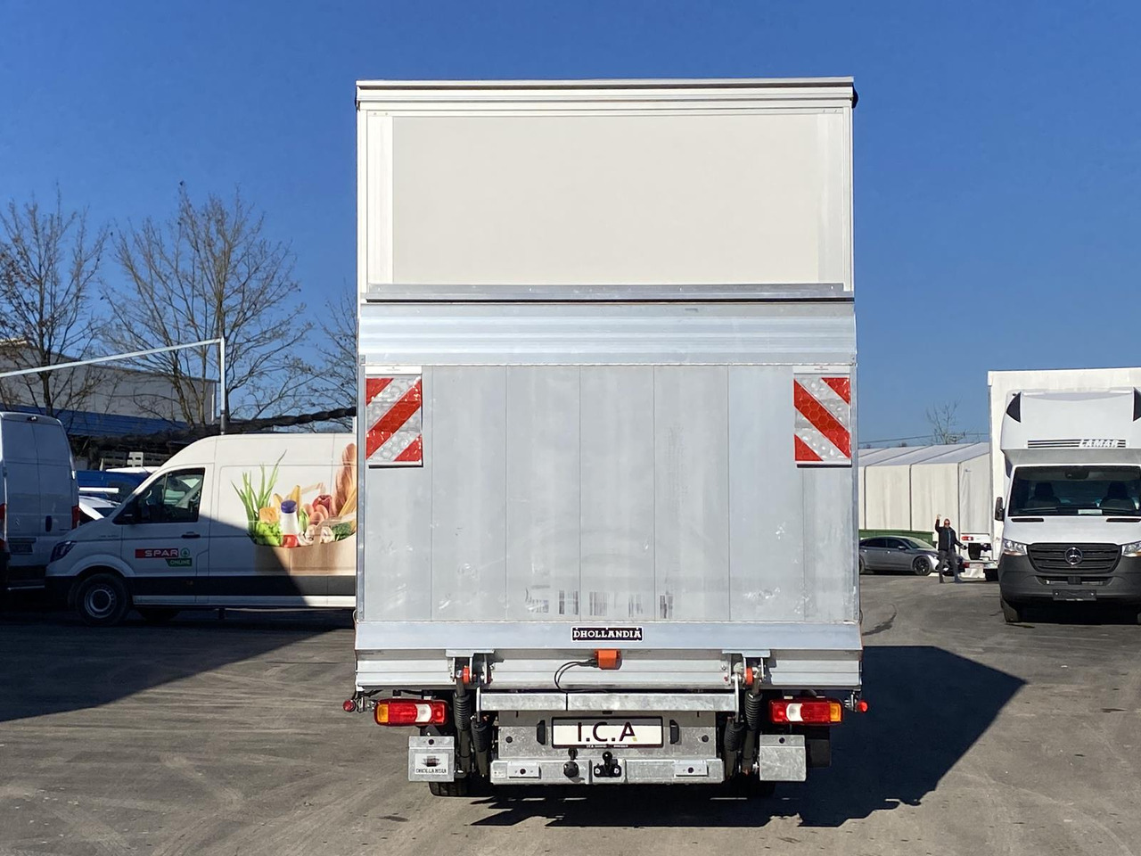 IVECO DAILY 35S18HP  D30C | PRITSCHE PLANE + SCHLAFKABINE + LADERAMPE إيجار IVECO DAILY 35S18HP  D30C | PRITSCHE PLANE + SCHLAFKABINE + LADERAMPE: صور 22