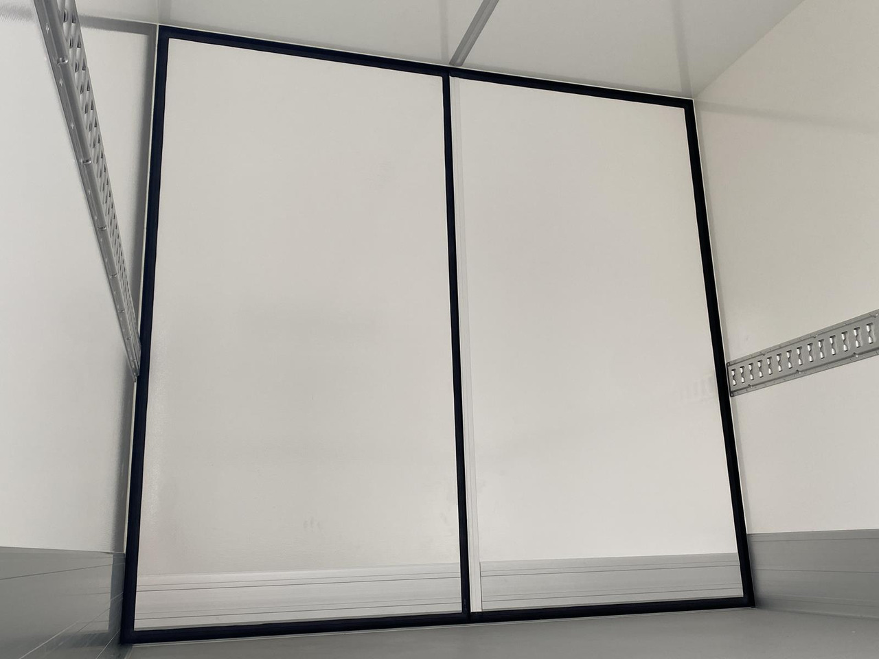 جديد الشاحنات الصغيرة المبردة MAN TGE 3.180 TIEFKÜHLKOFFER ATP -20C 4100mm: صور 11 جديد الشاحنات الصغيرة المبردة MAN TGE 3.180 TIEFKÜHLKOFFER ATP -20C 4100mm: صور 11