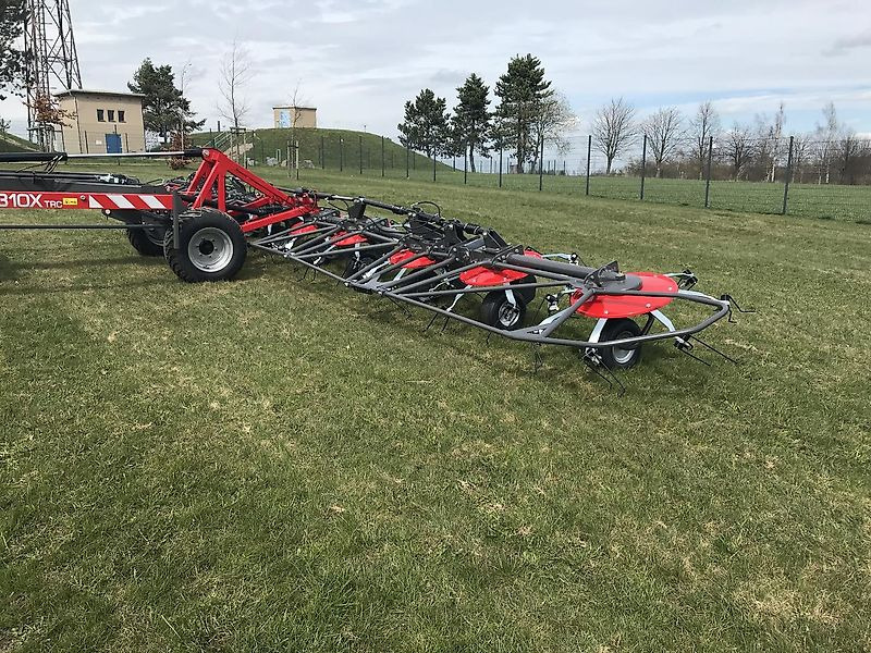 جديد لمّامَة القش Massey Ferguson MF TD 1310 X TRC / Lotus 1250 Profi: صور 7 جديد لمّامَة القش Massey Ferguson MF TD 1310 X TRC / Lotus 1250 Profi: صور 7
