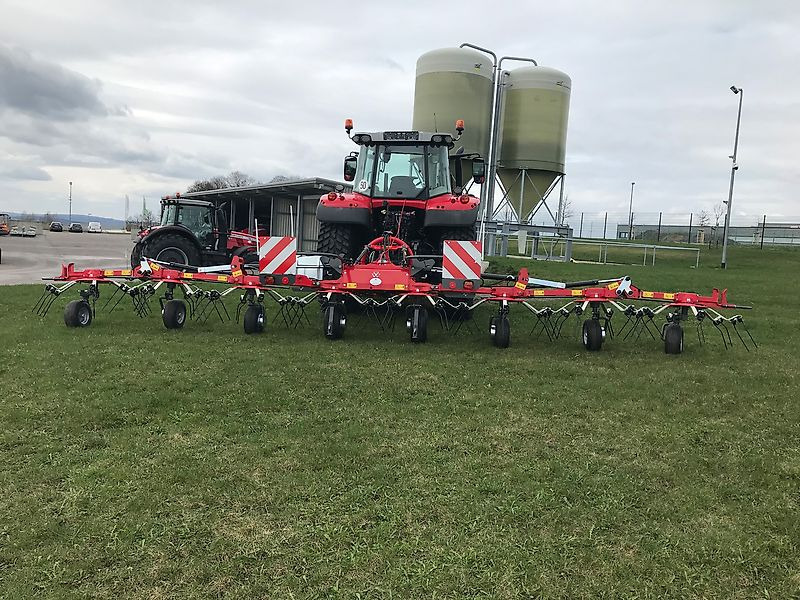 Massey Ferguson MF TD 868 DN / FELLA SANOS 8608 DN - لمّامَة القش: صور 2 Massey Ferguson MF TD 868 DN / FELLA SANOS 8608 DN - لمّامَة القش: صور 2