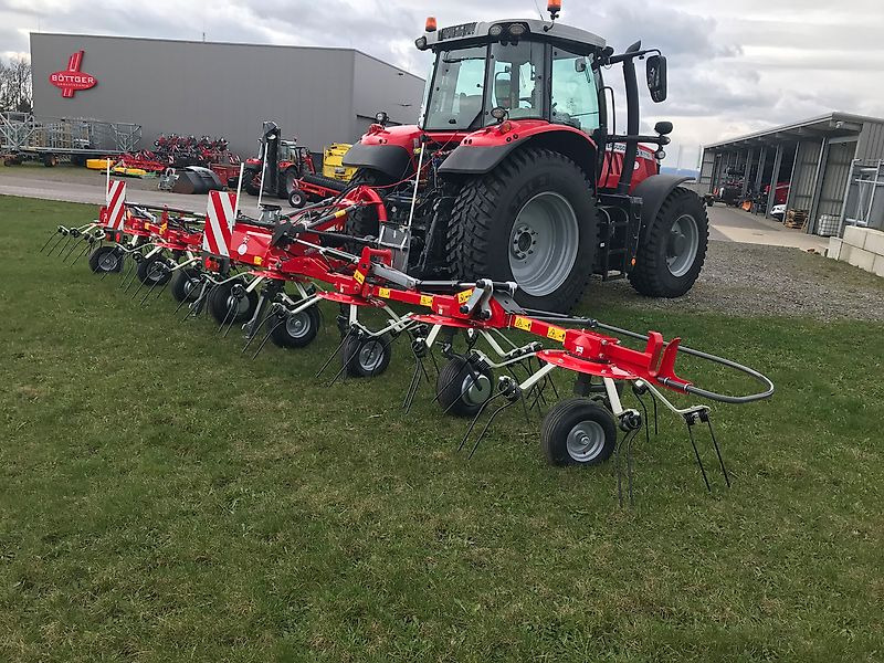 Massey Ferguson MF TD 868 DN / FELLA SANOS 8608 DN - لمّامَة القش: صور 1 Massey Ferguson MF TD 868 DN / FELLA SANOS 8608 DN - لمّامَة القش: صور 1