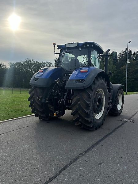 New Holland T7.315 - جرار: صور 5 New Holland T7.315 - جرار: صور 5