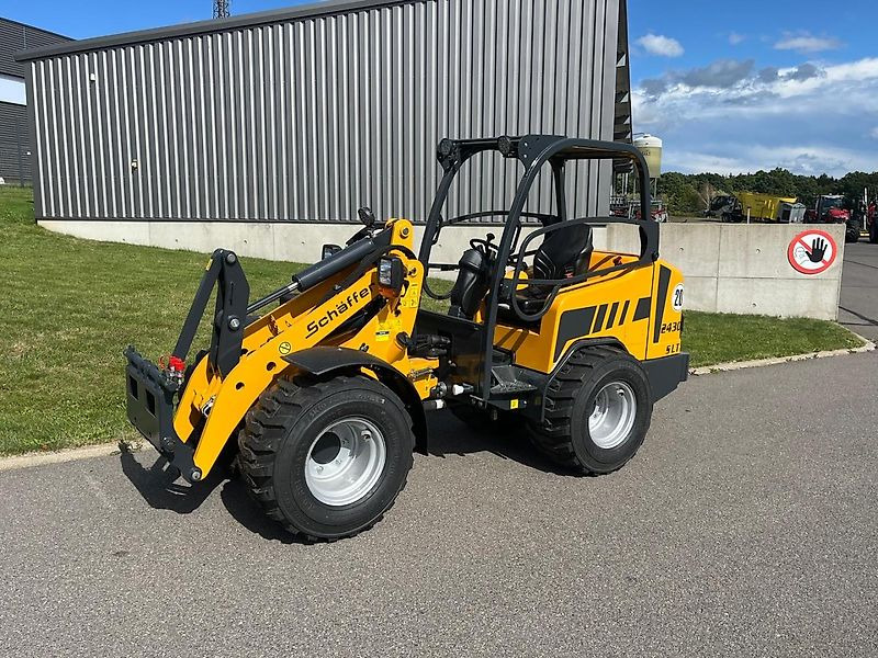 Schäffer 2430 SLT - اللودر بعجل: صور 1 Schäffer 2430 SLT - اللودر بعجل: صور 1