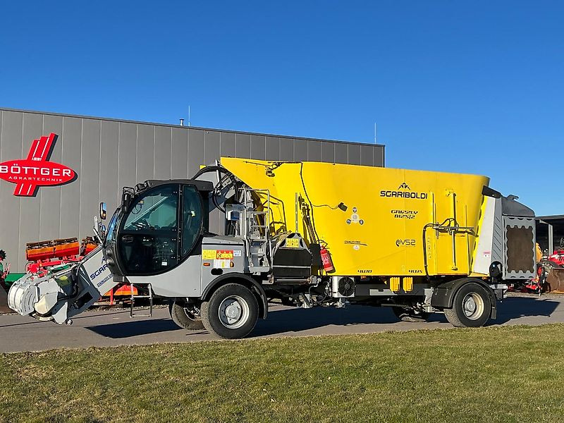 Sgariboldi GRIZZLY 8125- 2 ALLRAD - آلة خلط وتوزيع الأعلاف: صور 1 Sgariboldi GRIZZLY 8125- 2 ALLRAD - آلة خلط وتوزيع الأعلاف: صور 1