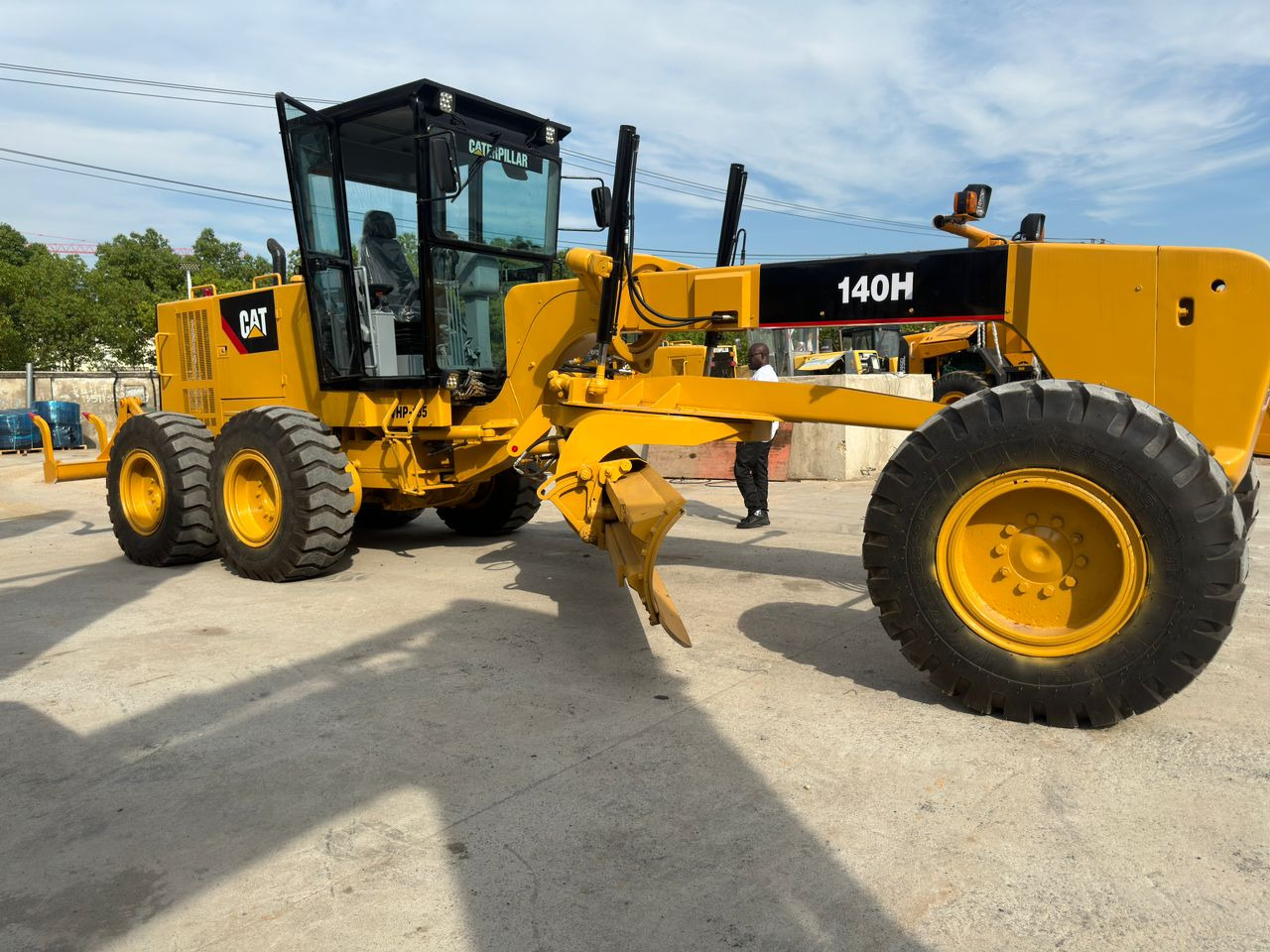Caterpillar CAT 140H 140K 140M Used Motor Grader Secondhand Graders in Low Price - آلة تسوية الأرض: صور 1 Caterpillar CAT 140H 140K 140M Used Motor Grader Secondhand Graders in Low Price - آلة تسوية الأرض: صور 1