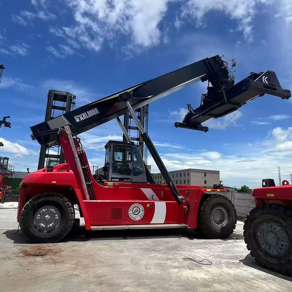 KALMAR 45 Ton Kalmar Reach Stacker DRD450 DRF450 DRT450 Telescopic Handler DRT450 and Sany Liugong Reach Stackers Lifting Reach Stacker Forklift - رافعات حاويات: صور 1 KALMAR 45 Ton Kalmar Reach Stacker DRD450 DRF450 DRT450 Telescopic Handler DRT450 and Sany Liugong Reach Stackers Lifting Reach Stacker Forklift - رافعات حاويات: صور 1