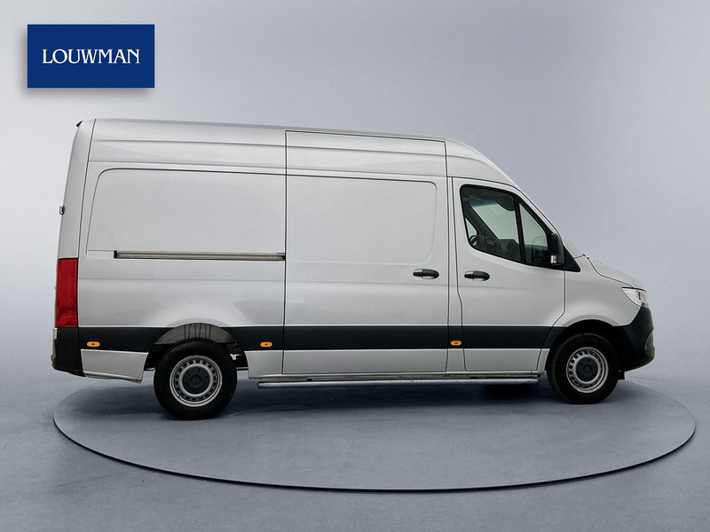 Mercedes-Benz Sprinter 314 2.2 CDI L2H2 Inrichting Navigatie Achteruitrijcamera Betimmering Cruise Control - فان: صور 3 Mercedes-Benz Sprinter 314 2.2 CDI L2H2 Inrichting Navigatie Achteruitrijcamera Betimmering Cruise Control - فان: صور 3